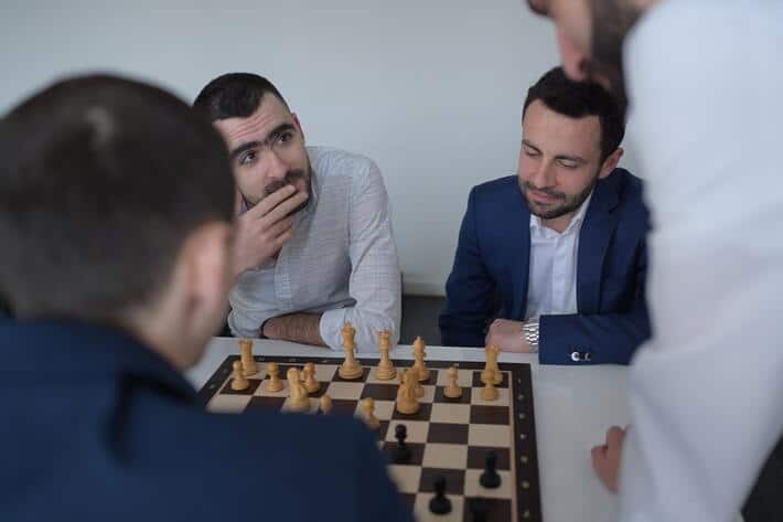 How Far Ahead Do Grandmasters Think? - Chessily